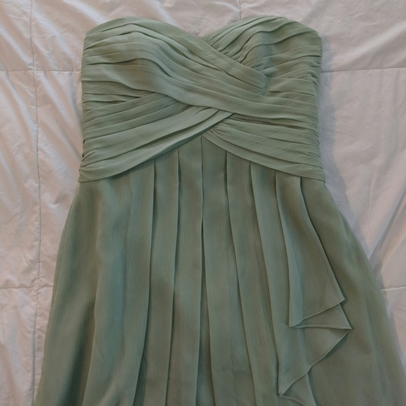 David's Bridal Short Crinkle Chiffon Dress - Picture 3 of 3